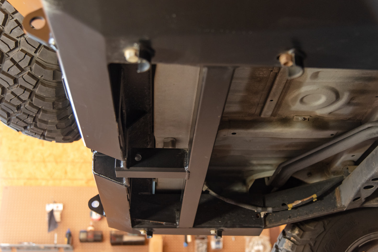80 Series Dual Swing Rear Bumper.